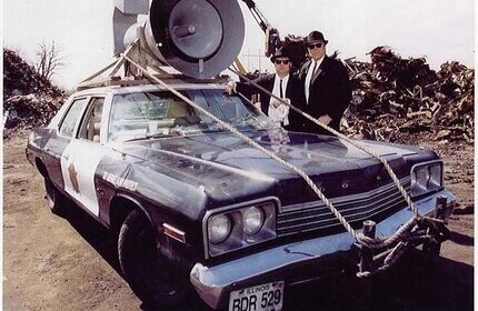 The Blues Brothers      ( Dodge Monaco )        1974